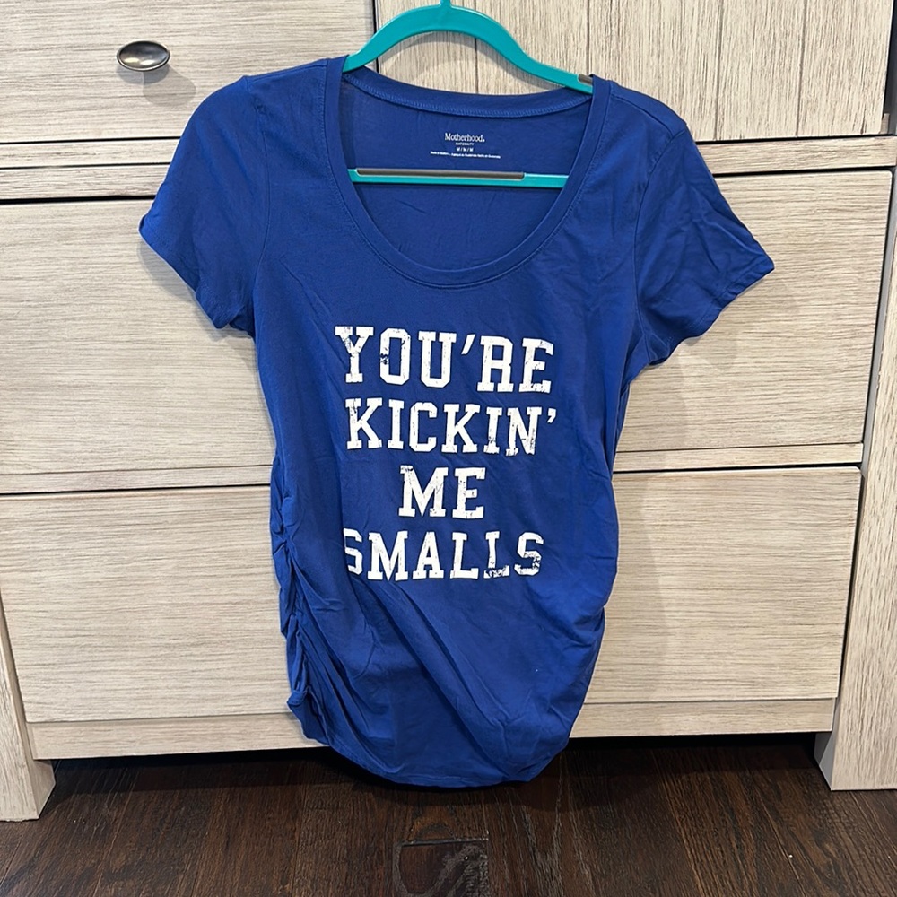 Maternity top.